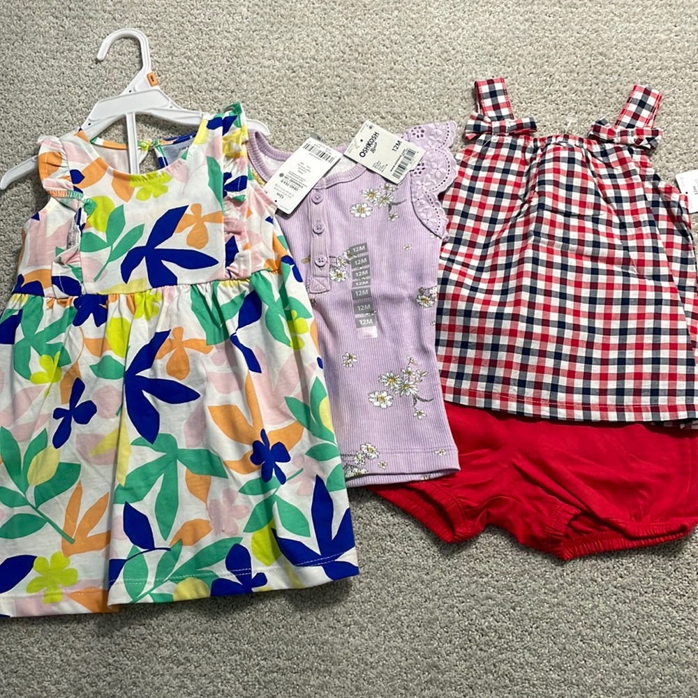 Carter’s outfits 12 months